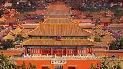 阳湖派代表作家之一的李兆洛生平有哪些贡献？
