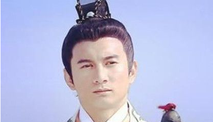 李煜一生有什么文学成就？李煜对词的发展有哪些贡献？