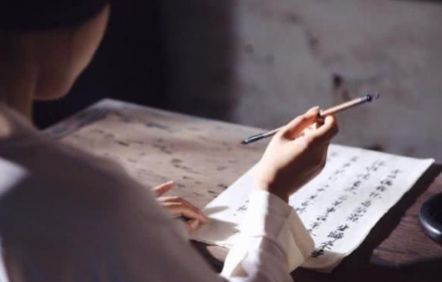 清朝史上的两位才女!惊才艳艳命运比李清照还惨!